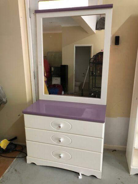 Girls lilac/pink bedroom furniture 4 pieces
