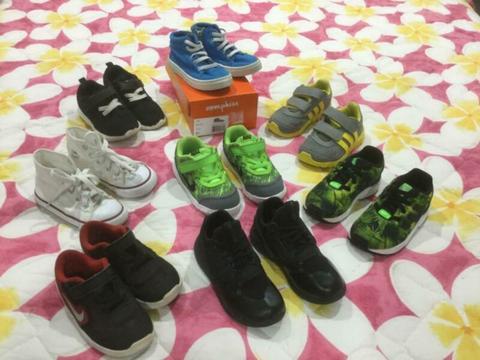 Junior CONVERSE Size 7, NIKE, ADIDAS & COMPHIES Size 8
