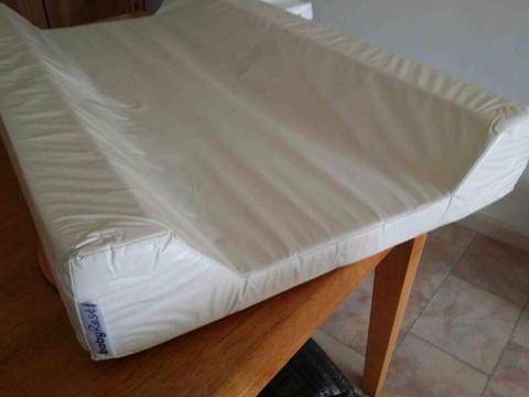 Baby Change Mat in excellent condition