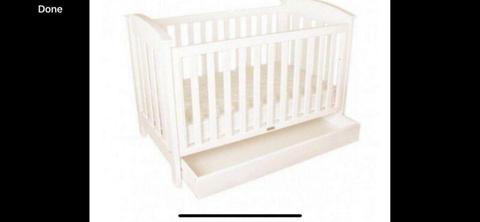 Love n care convertible cot with mattress