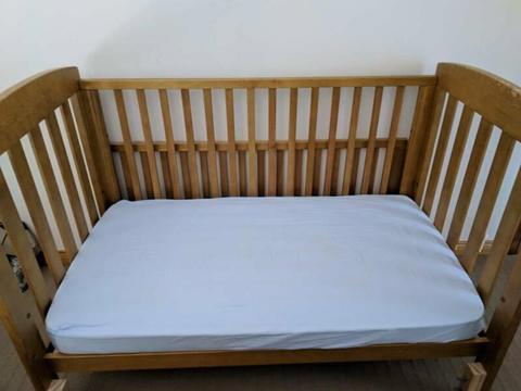 Wheeled Cot with Mattress