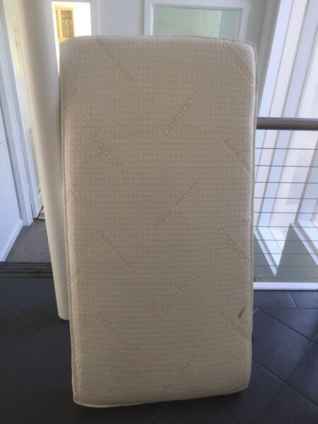 Bamboo cot mattress