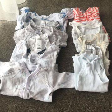 Unisex baby clothes