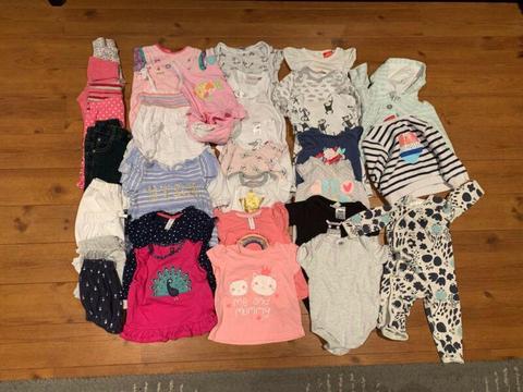 Baby girl clothing bundle size 0 6-12 months