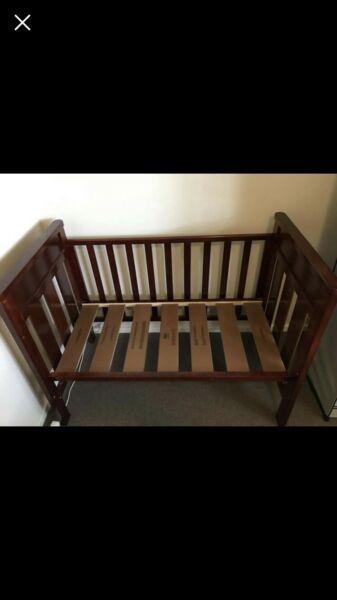 Baby Cot Mother's Choice 3 in 1 - Good Condition
