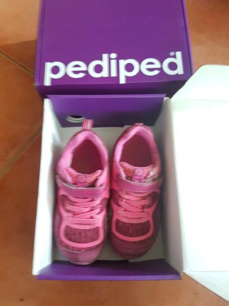 Pediped orthopedic toddler trainers