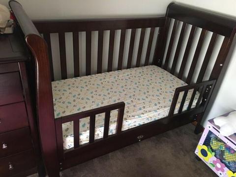 Convertible Cot with mattress
