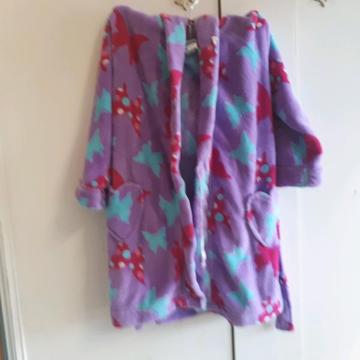 Dressing gown girls size 4