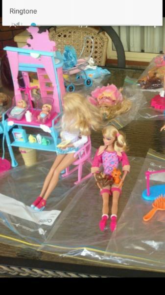 Wanted: Wanting to buy Barbie babies and acces
