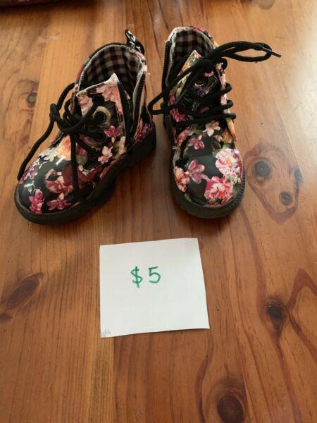 Size 6 flower boots