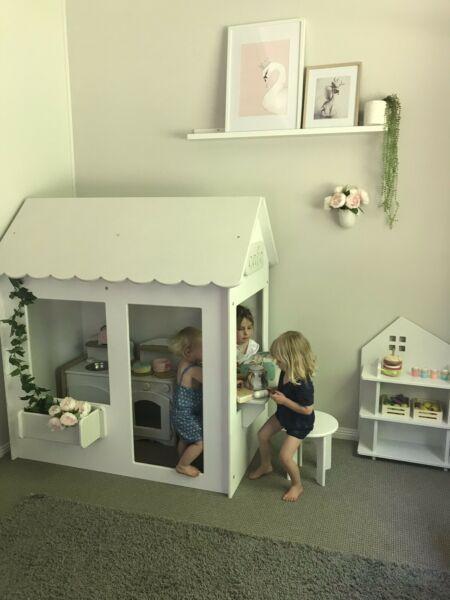 Cubby cafe cottage play house wooden