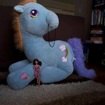 Giant my little pony