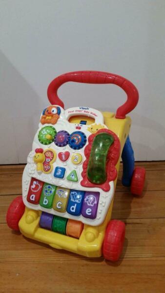 VTech First Steps Baby Walker