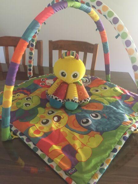Baby play mat & Lamaze Octopus