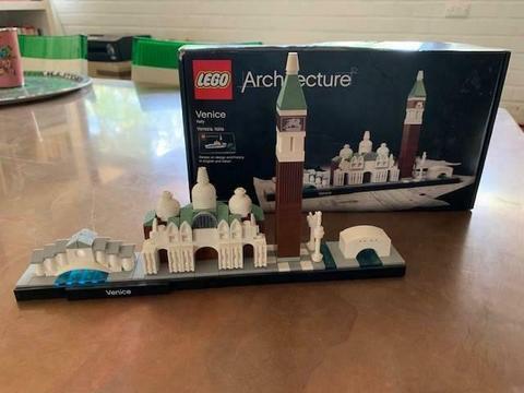 Lego - Architecture - Trevi Fountain, Venice & Big Ben