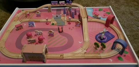 Bigjigs magical train set and table