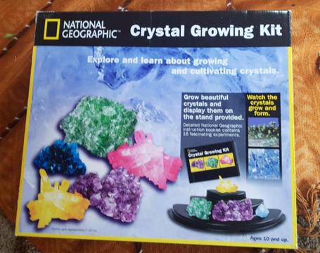 Crystal growing kit