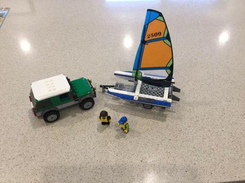 LEGO City 4x4 with Catamaran 60149