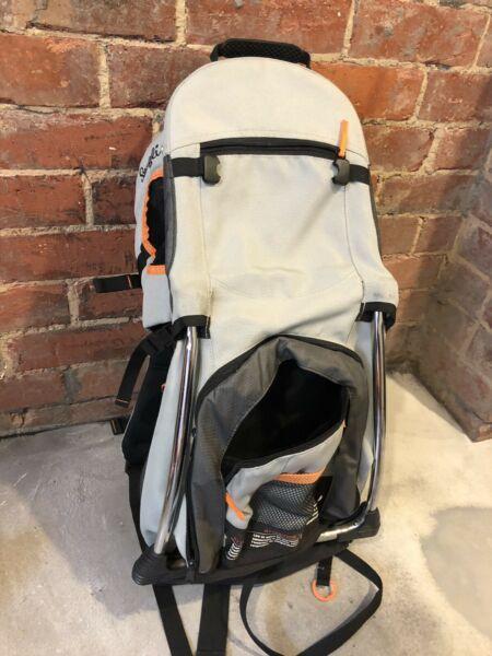 Snugli cross terrain backpack baby carrier backpack