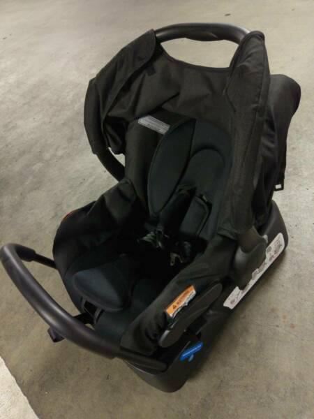 Safety 1st Travel System Infant Carrier
