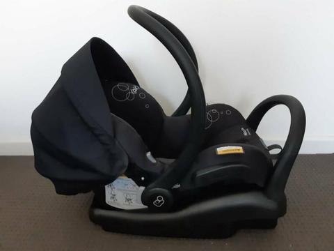 Maxi Cosi Mico AP infant car seat/carrier with adaptors