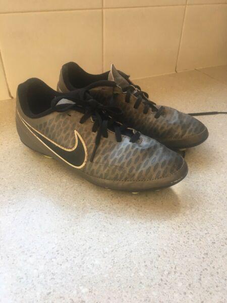 Nike Football/ Soccer Boots