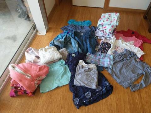 Bag of girls clothes size 8 & 9