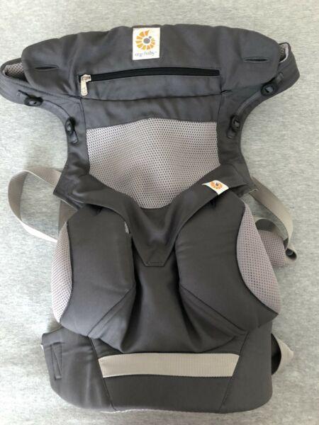 Ergobaby 360 Cool Air Mesh baby carrier