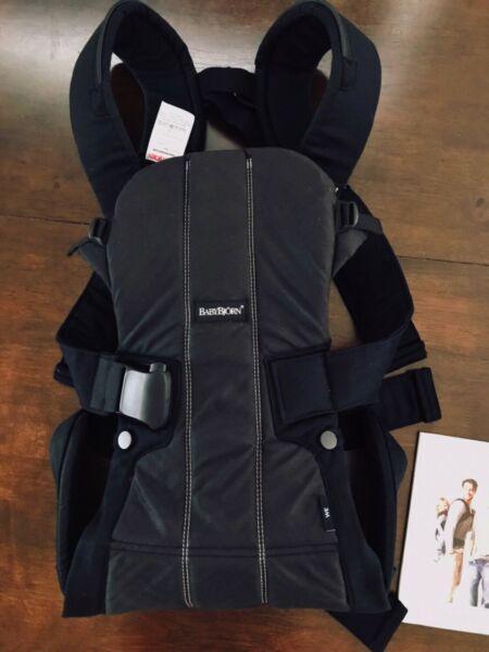 2018 Babybjorn baby carrier WE classic black