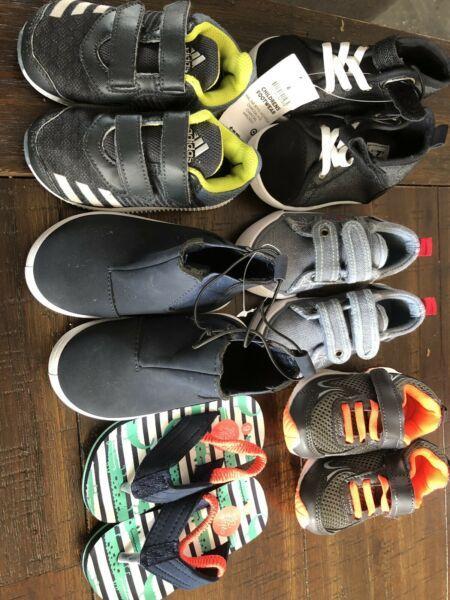 Toddler boys size 6 shoes