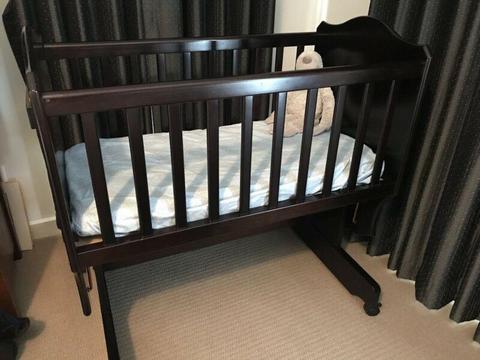 Boori Country Collection Cradle
