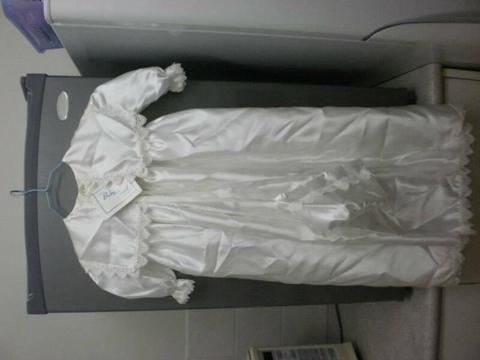 Infant Baby Girls Christening Baptism Gown & Bonnet-Dress- Size 0