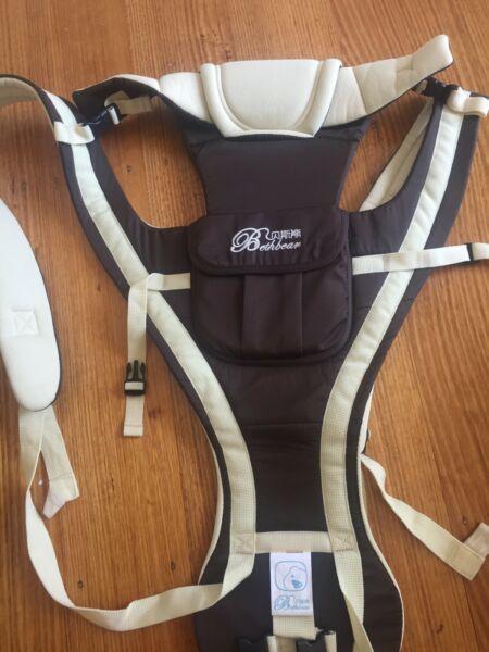 Excellent condition baby carrier