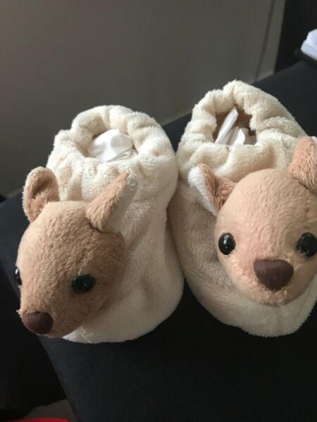 BUNNY SLIPPERS for young baby NEW