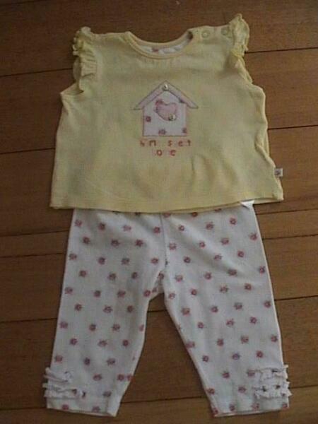 Mothercare Girl's T-shirt Leggings Outfit Size 00 (3 to 6 months)
