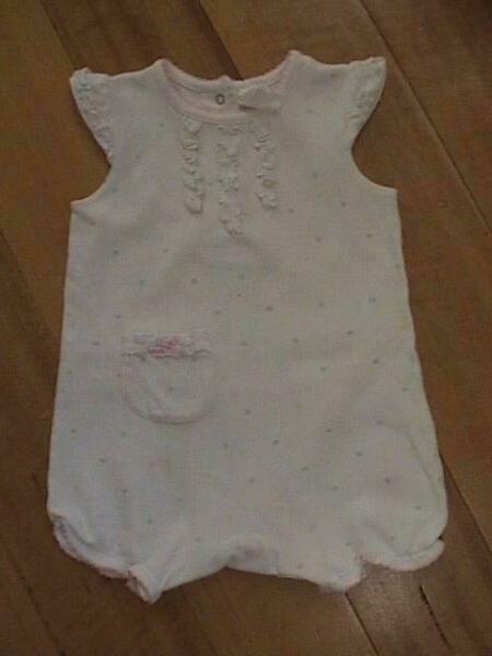 Baby Girl's Sleeveless outfit Size 00