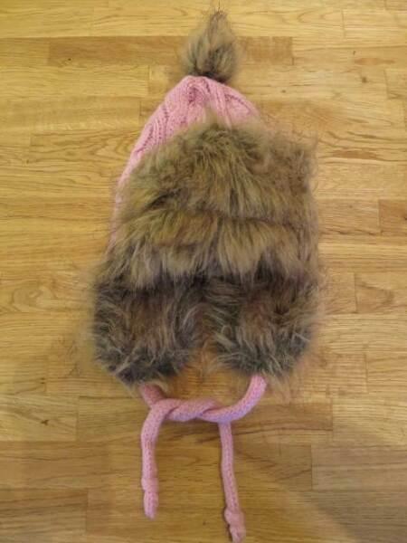 IKKS Girls Hat Size 5/6 Years 100% Acrylic Preloved exc condition