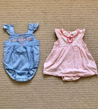 Purebaby Girls' Rompers X2 size 00 3-6m