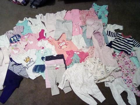Size 0000 baby girl clothes good condition ,$25