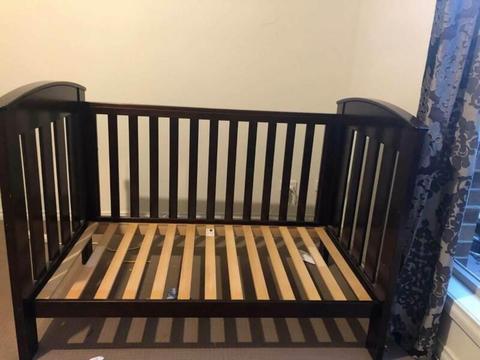 Boori Bounty Baby Cot with mattress for sale-Good condition