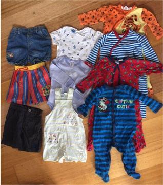 New and used baby boy clothes size 0 (10 pieces)