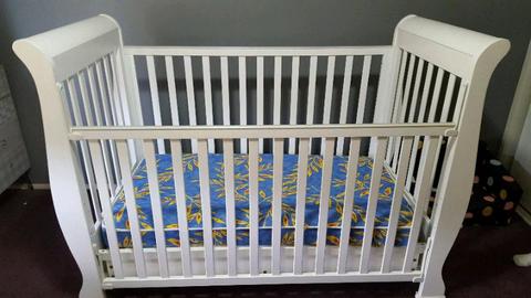 Kids cot and mattress excellent condition