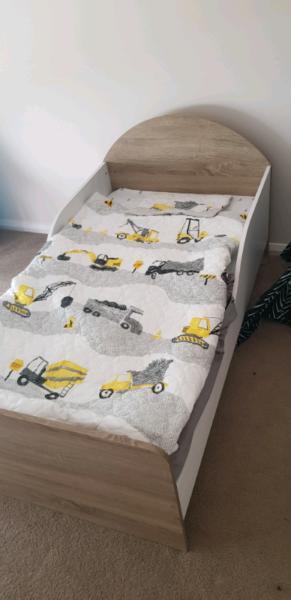 toddler bed slept in twice