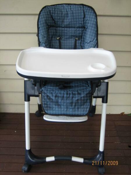 baby high chair(Bacchus Marsh)