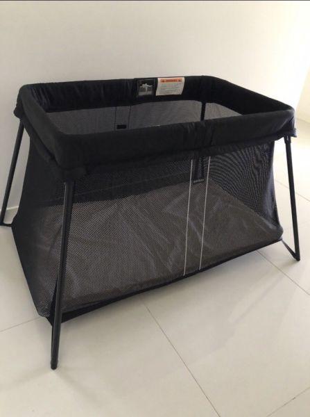 FOR HIRE: Baby Bjorn Travel Cot / Portacot