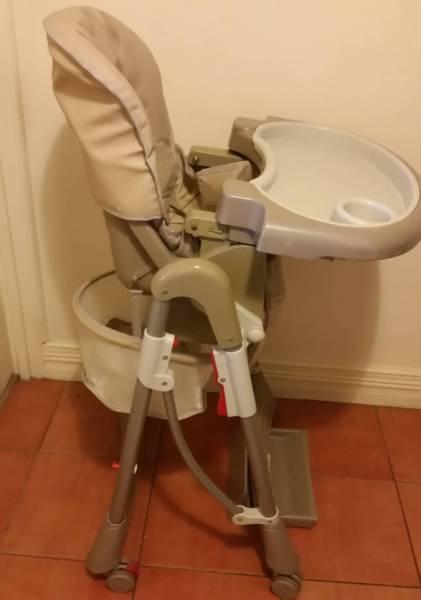 HIGHCHAIR - COLLAPSIBLE