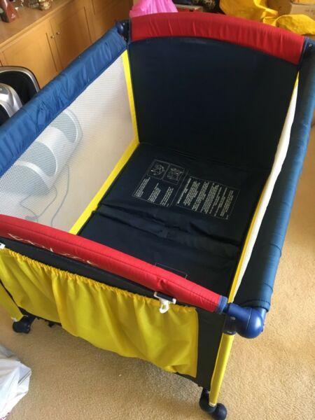 Ports carry baby pen