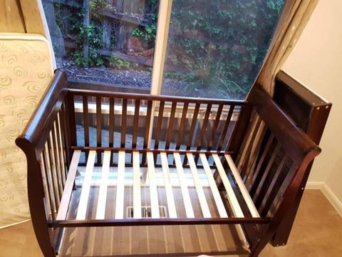 Baby Cot / Toddler bed, with Mattress