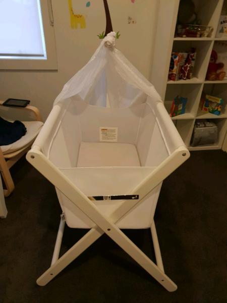 Mothers Choice Coco Baby Bassinet