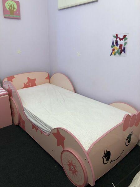 Kids single bed - excellent condition
